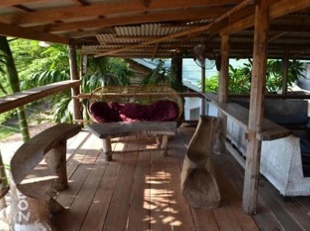 Bed and Breakfast Kepmandou Lounge-Bar Экстерьер фото