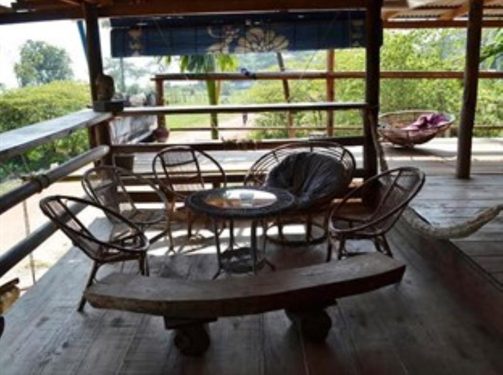 Bed and Breakfast Kepmandou Lounge-Bar Номер фото