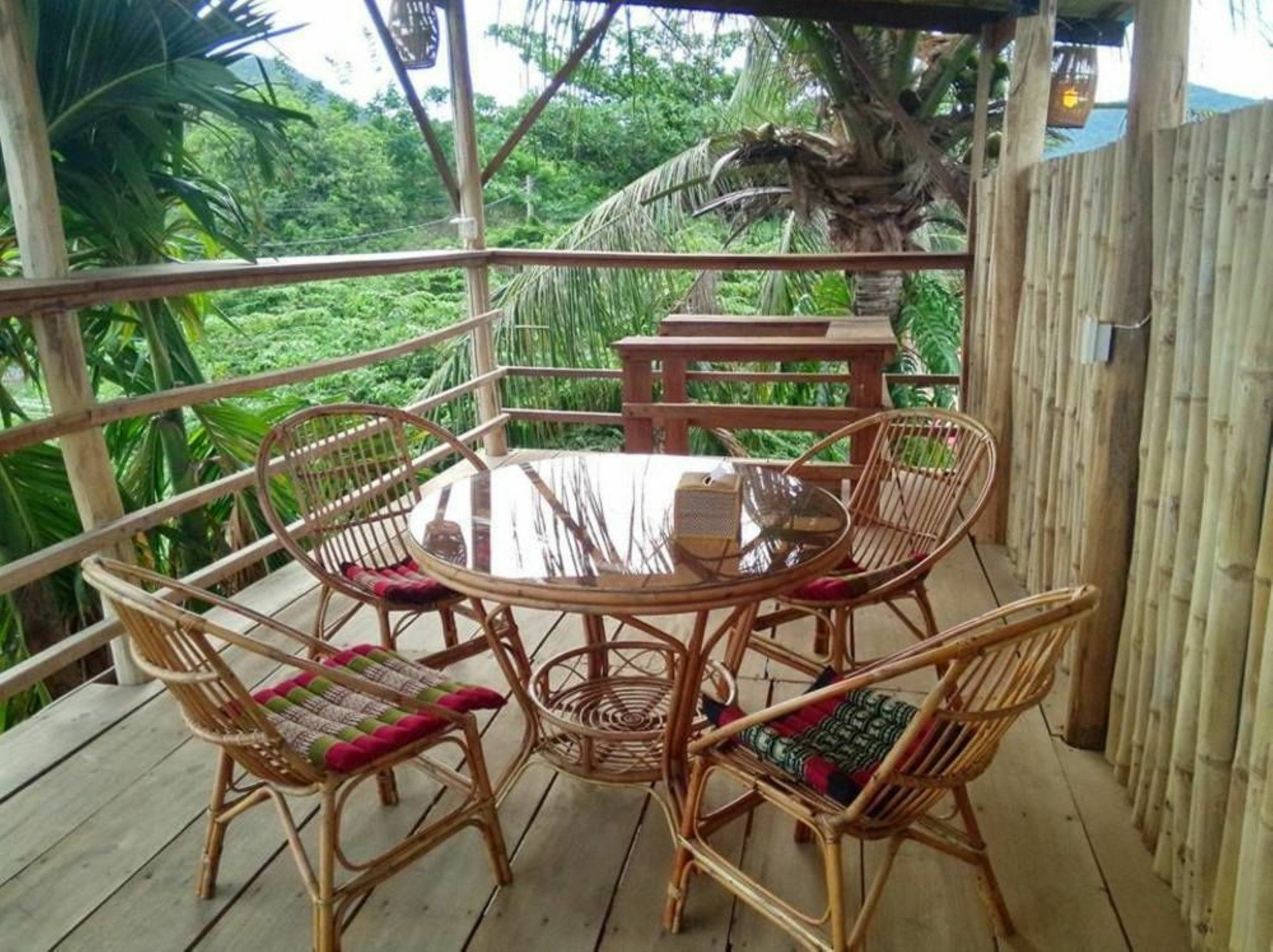 Bed and Breakfast Kepmandou Lounge-Bar Экстерьер фото